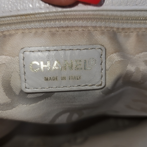 Chanel Bag - Picture 11 of 16